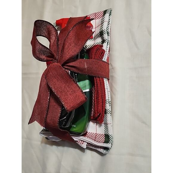 Palmolive Gift Set Dish Towels Hand Towel Palmolive Spray Away & Palmolive Plaid - Picture 2 of 5